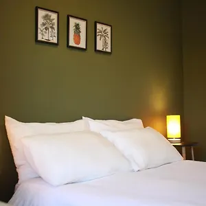  Apartment Chessel Mews